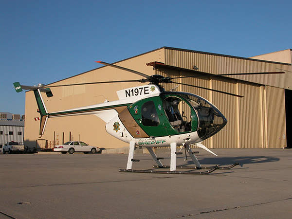 The Kern County Sheriff's Office's MD 500E helicopter stationed at Mojave in California. Image courtesy of Alan Radecki.
