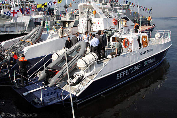 A Project 12150 MANGUST fast patrol boat at International Maritime Defence Show 2011. Image courtesy of Vitaly V. Kuzmin.